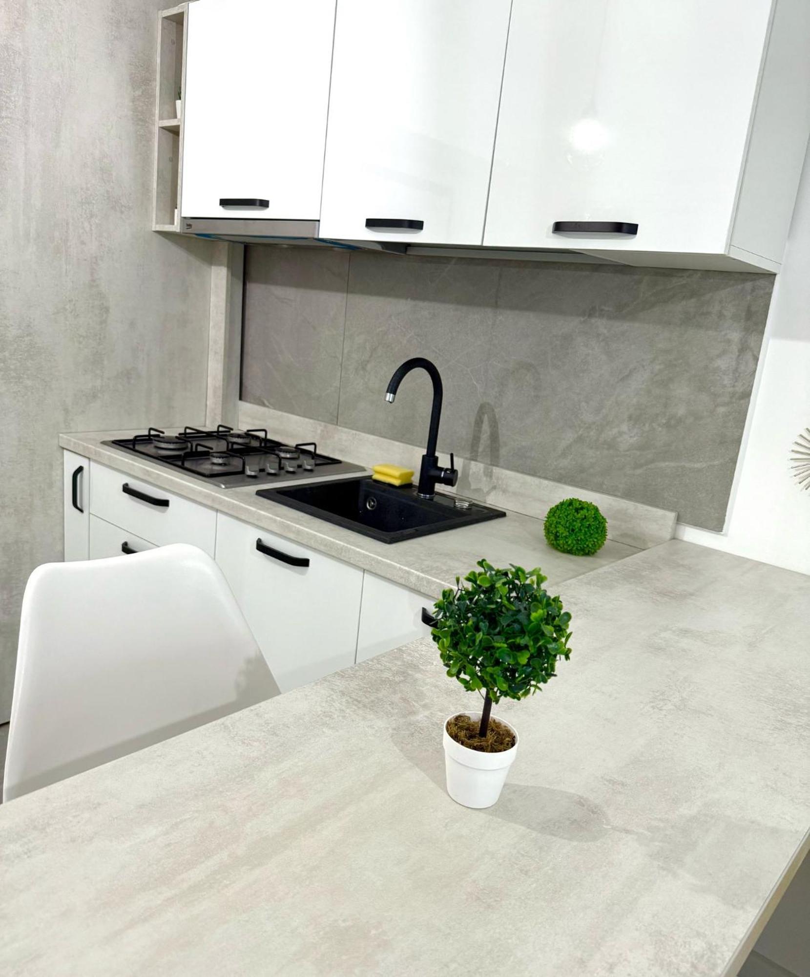 Apartament Sky View - Free Parking Jassy Zewnętrze zdjęcie